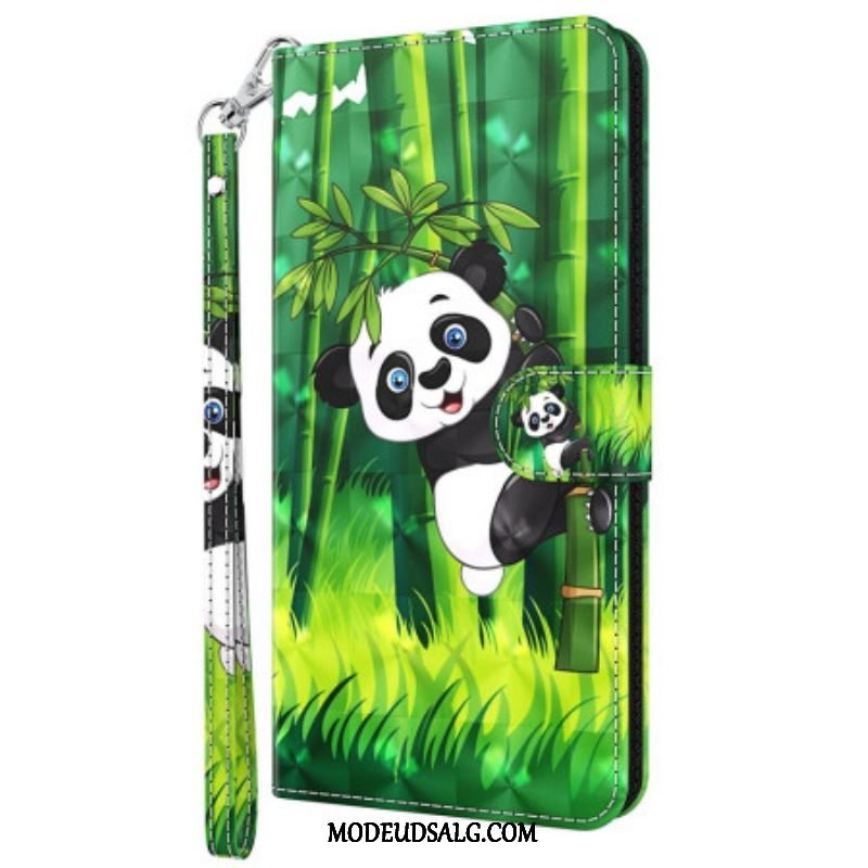 Flip Cover Oppo A54 5G / A74 5G Med Snor Panda Og Bambus Med Snor